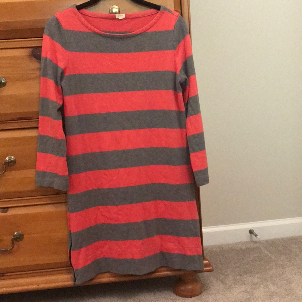 Gray & coral tunic